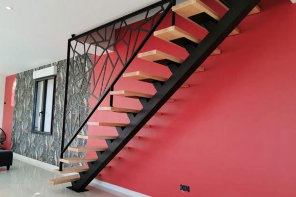 Escalier sur-mesure intérieur Escalier sur-mesure intérieur
