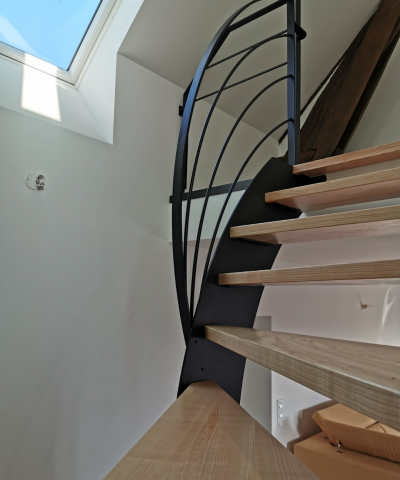 Escalier sur-mesure en métal 